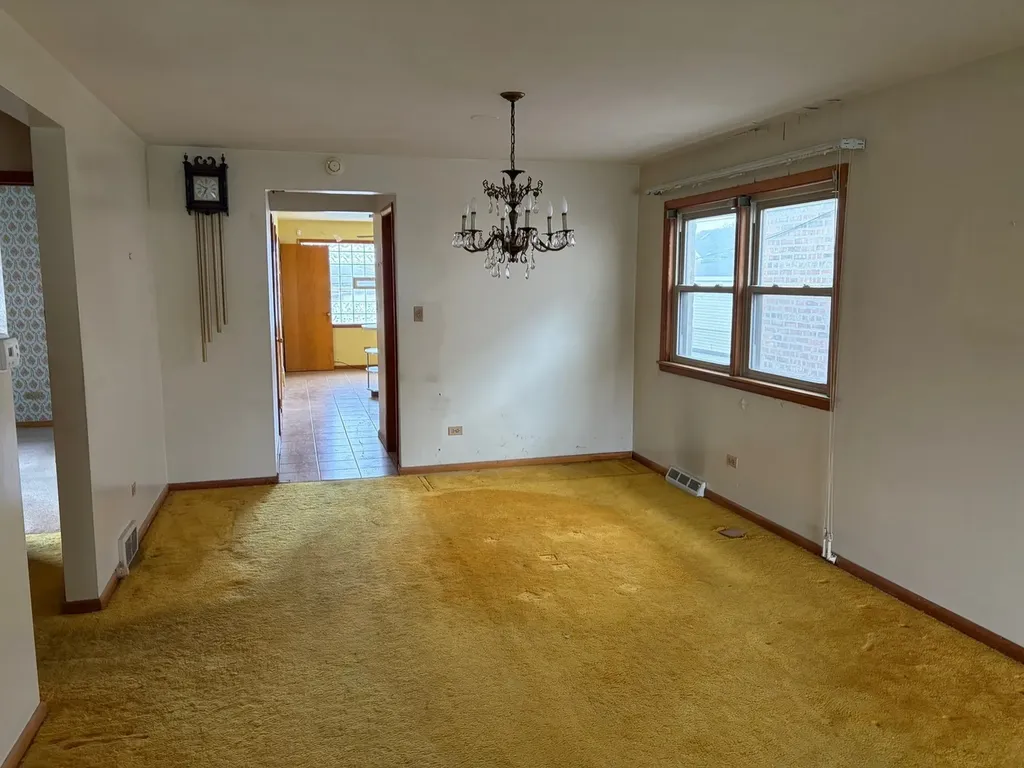 10031 South Forest Avenue Chicago IL 60628