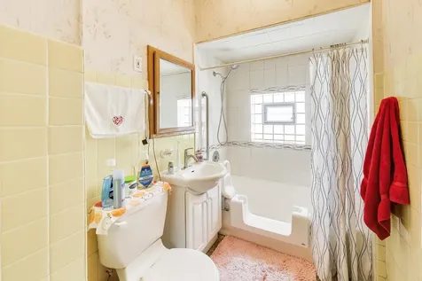 1331 Wesley Avenue Berwyn IL 60402