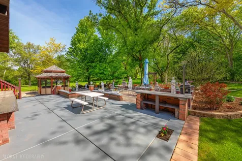 3204 Stonegate Drive Crystal Lake IL 60012