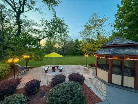 3204 Stonegate Drive Crystal Lake IL 60012