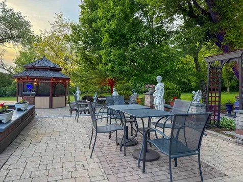 3204 Stonegate Drive Crystal Lake IL 60012