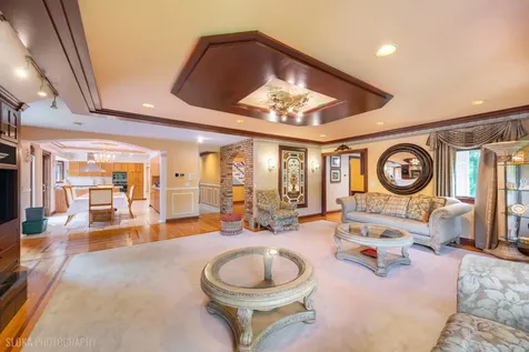 3204 Stonegate Drive Crystal Lake IL 60012
