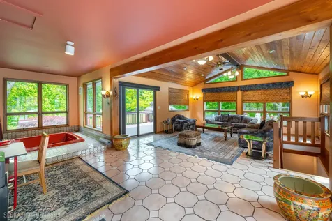 3204 Stonegate Drive Crystal Lake IL 60012