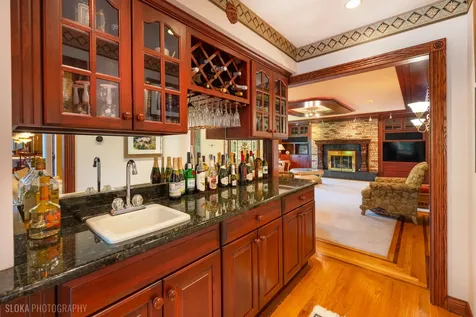 3204 Stonegate Drive Crystal Lake IL 60012