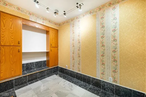 3204 Stonegate Drive Crystal Lake IL 60012