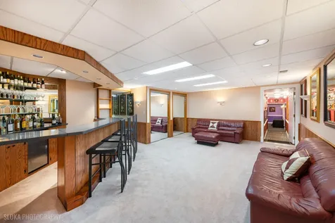 3204 Stonegate Drive Crystal Lake IL 60012