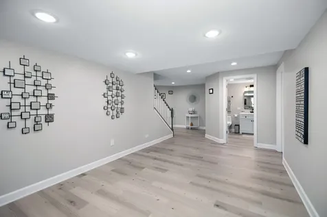 20432 Fallingwater Circle Frankfort IL 60423