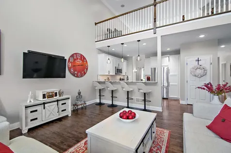20432 Fallingwater Circle Frankfort IL 60423