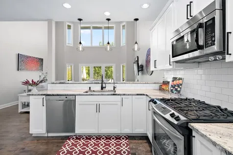20432 Fallingwater Circle Frankfort IL 60423