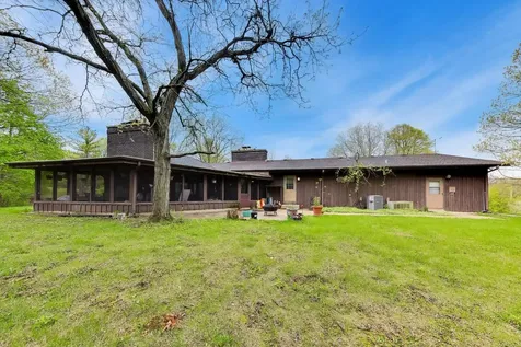 27125 North Williams Park Road Wauconda IL 60084