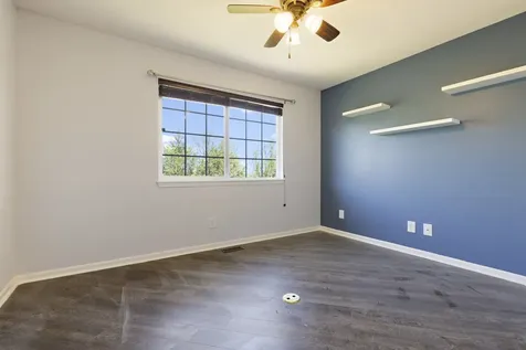 2246 Derby Lane Belvidere IL 61008