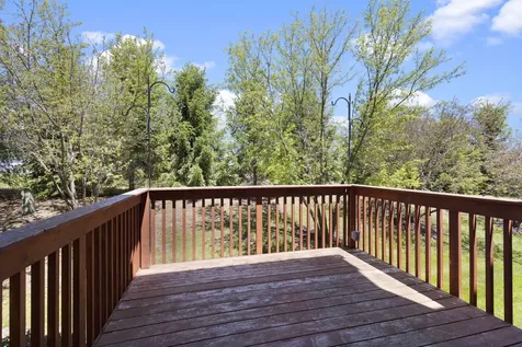 2246 Derby Lane Belvidere IL 61008