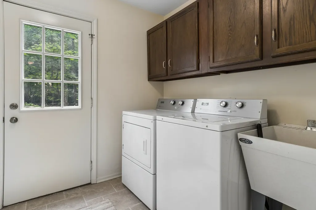 1014 Kauai King Court Naperville IL 60540