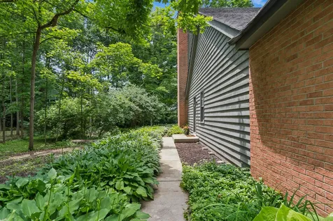 1014 Kauai King Court Naperville IL 60540