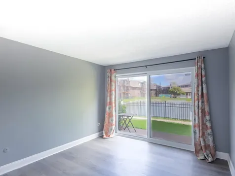1412 Carol Court Palatine IL 60074