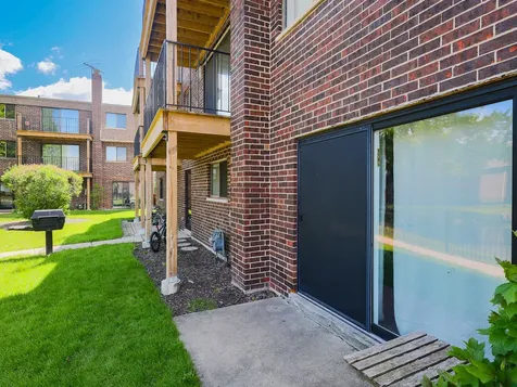 1412 Carol Court Palatine IL 60074