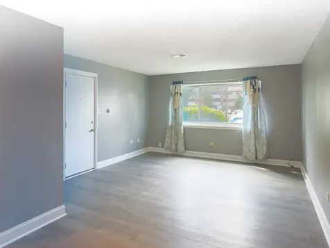 1412 Carol Court Palatine IL 60074