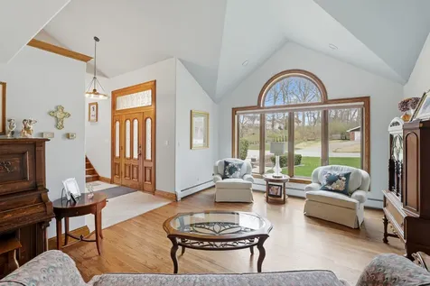 33 West Eureka Drive Lemont IL 60439