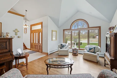 33 West Eureka Avenue Lemont IL 60439