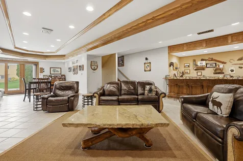 33 West Eureka Avenue Lemont IL 60439