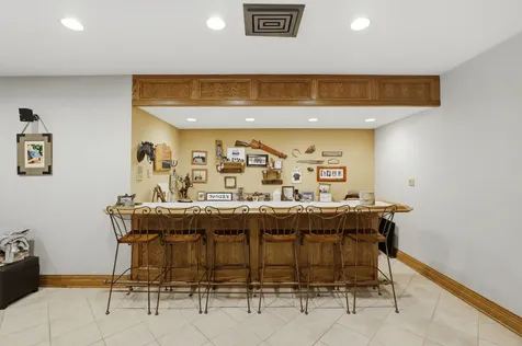 33 West Eureka Drive Lemont IL 60439