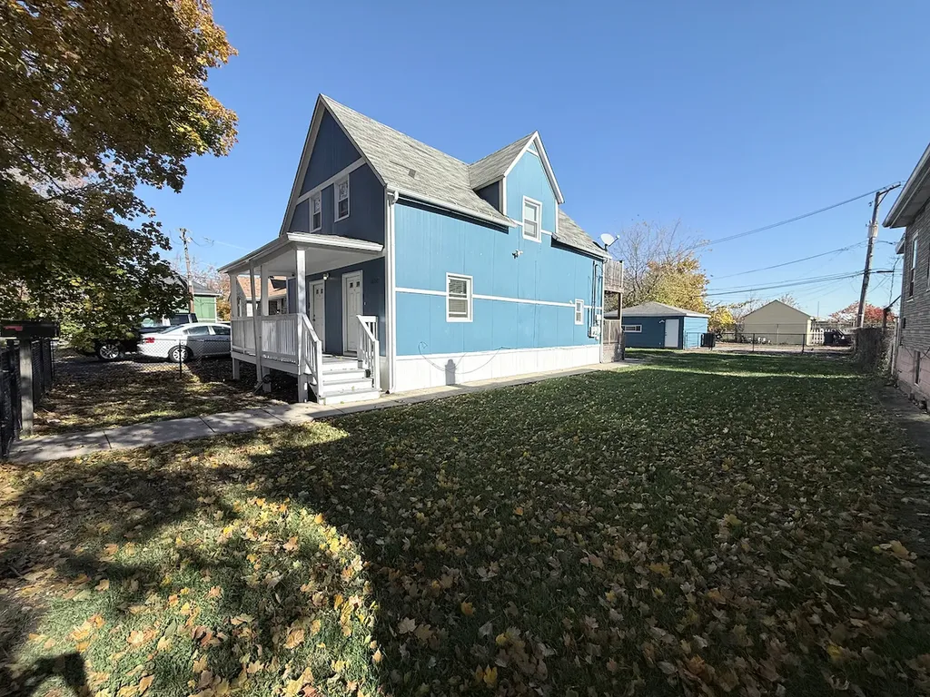 12025 South Bishop Street Chicago IL 60643
