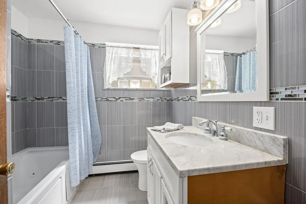 4508 South Avers Avenue Chicago IL 60632