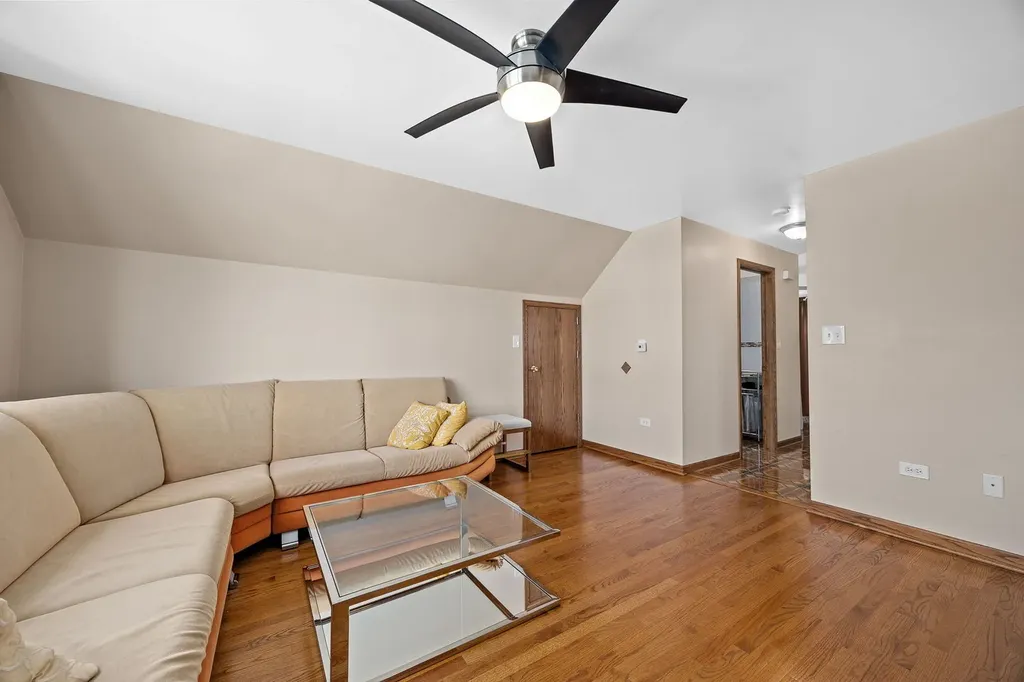 4508 South Avers Avenue Chicago IL 60632