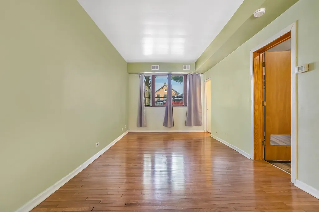 3339 South Bell Avenue Chicago IL 60608