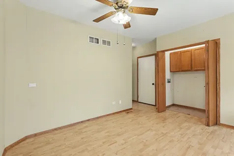 10948 Deblin Lane Oak Lawn IL 60453