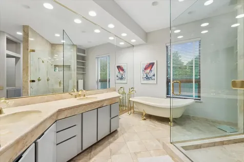3822 North Alta Vista Terrace Chicago IL 60613