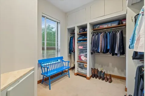 3822 North Alta Vista Terrace Chicago IL 60613