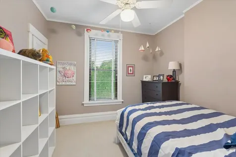 3822 North Alta Vista Terrace Chicago IL 60613