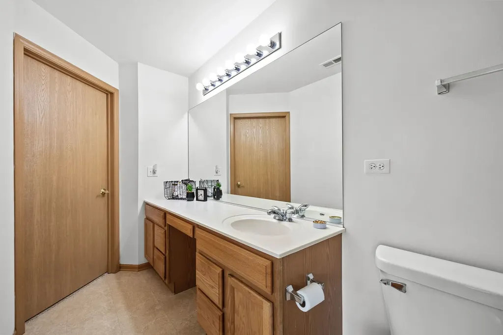 24850 West Franklin Lane Plainfield IL 60585