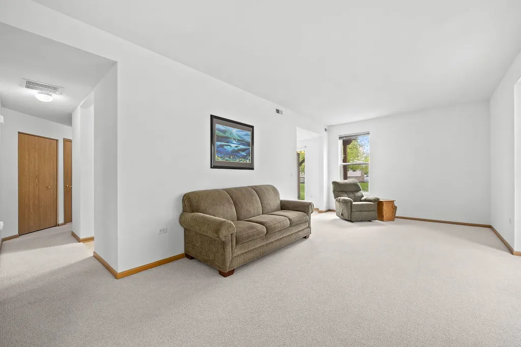 24850 West Franklin Lane Plainfield IL 60585