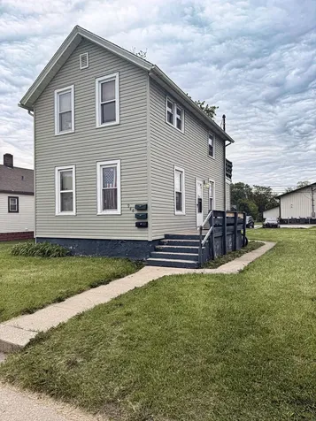 946 South Schuyler Avenue Kankakee IL 60901
