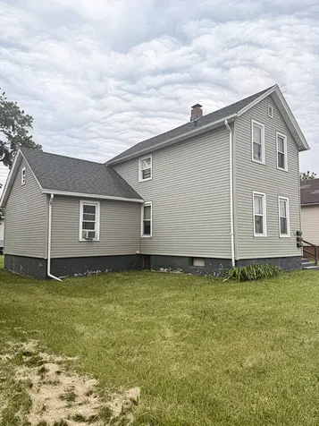 946 South Schuyler Avenue Kankakee IL 60901