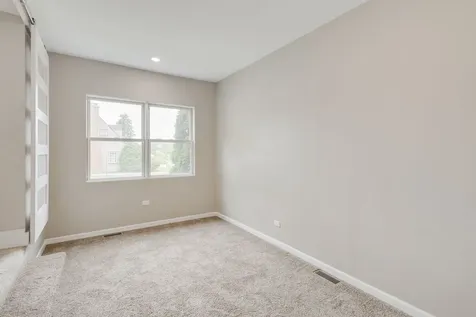 9535 South Fairfield Avenue Evergreen Park IL 60805