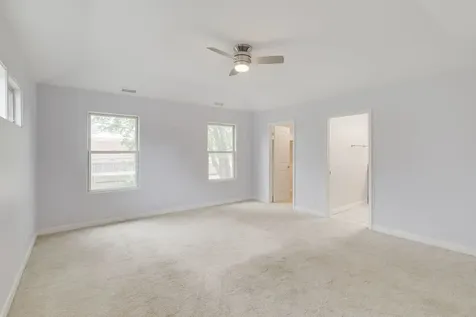 9535 South Fairfield Avenue Evergreen Park IL 60805