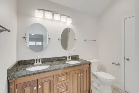 9535 South Fairfield Avenue Evergreen Park IL 60805