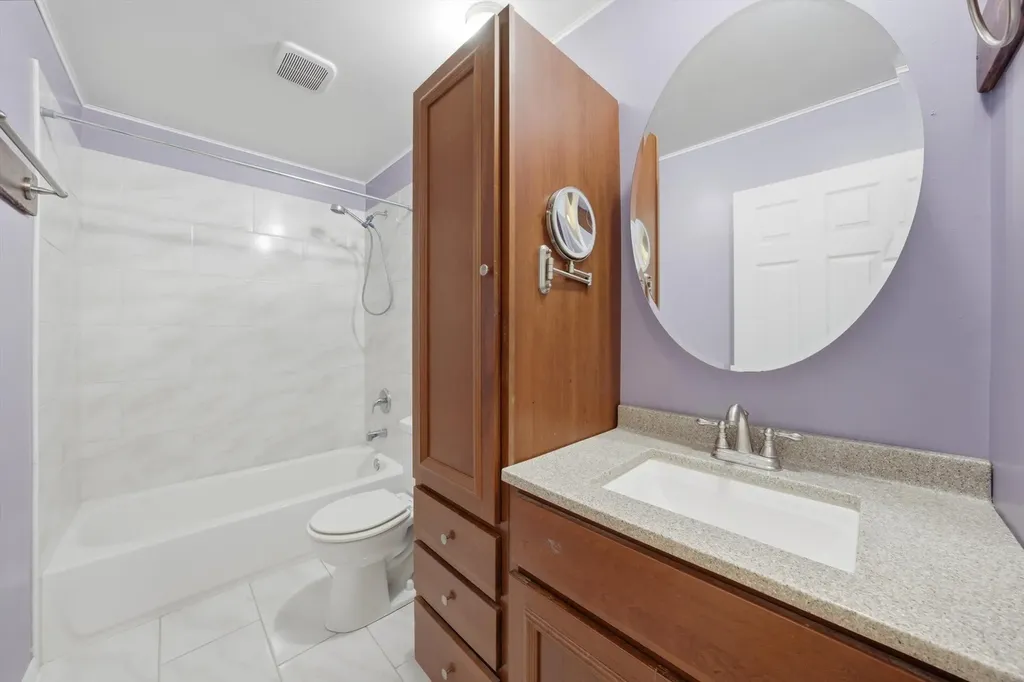 134 Michael Lane New Lenox IL 60451