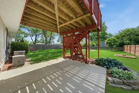 134 Michael Lane New Lenox IL 60451