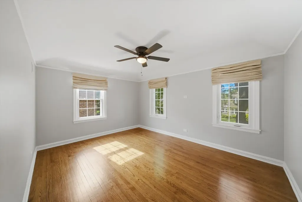7821 West Thorndale Avenue Chicago IL 60631