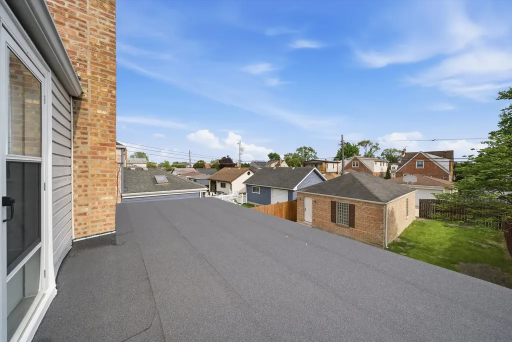 7821 West Thorndale Avenue Chicago IL 60631