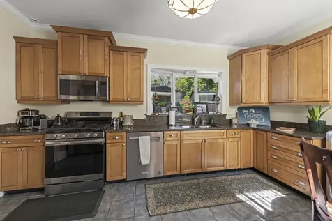 307 Illinois Avenue St. Charles IL 60174