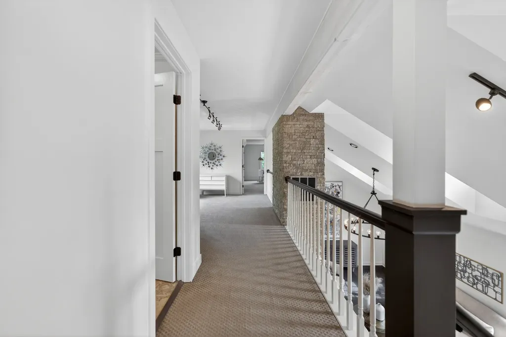 8517 Arizona Trail Willow Springs IL 60480