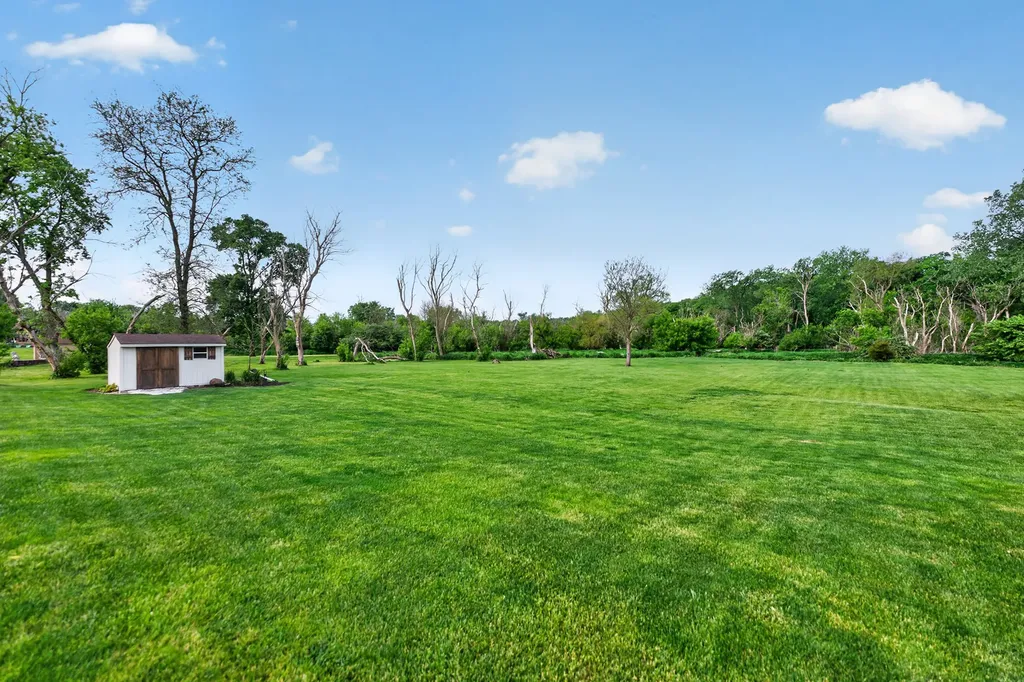 8517 Arizona Trail Willow Springs IL 60480