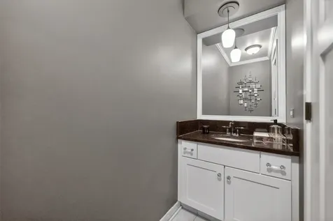 8517 Arizona Trail Willow Springs IL 60480