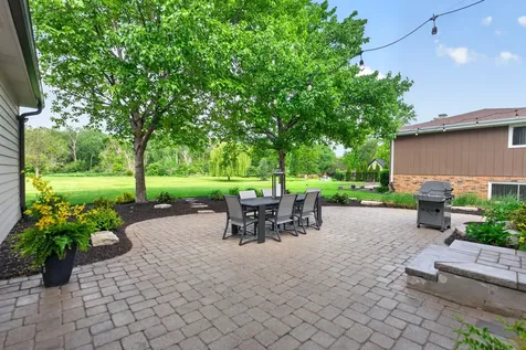 8517 Arizona Trail Willow Springs IL 60480