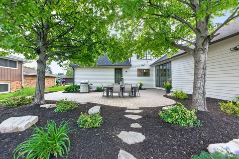 8517 Arizona Trail Willow Springs IL 60480
